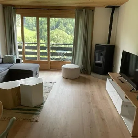 Apartment Renove, 4 Pers, Balcon Sud, Prox. Pistes Et Navette, - Fr-1-467-126 *